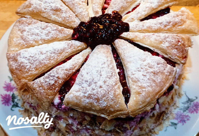 Ünnepi torta leveles tésztából