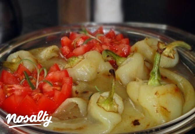 Sült paprika "buzsdéval"