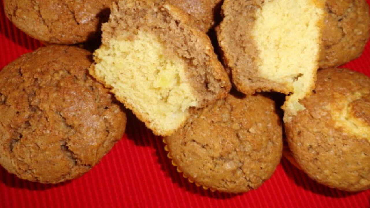 Kétszínű almás muffin