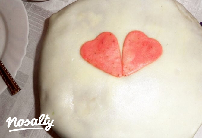 Mogyorós-citromos fondant torta