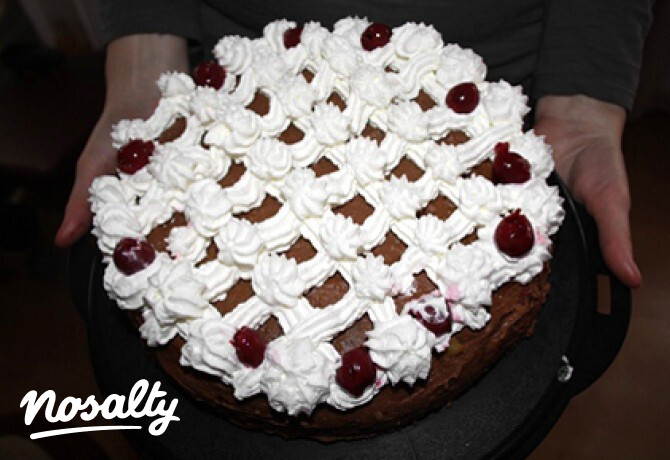 Feketeerdő-torta Napsi konyhájából