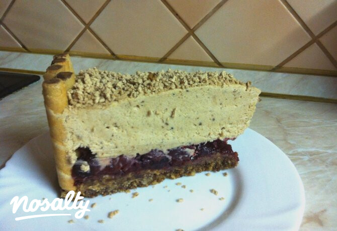 Gesztenyemousse torta meggyel