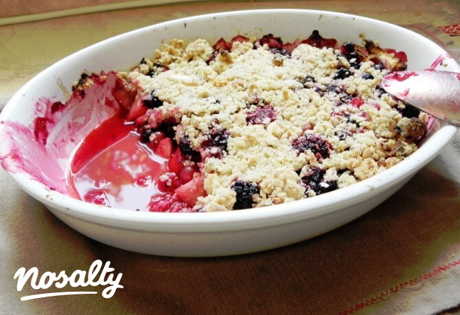 Erdei gyümölcsös crumble