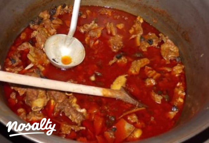Birkapörkölt bográcsban