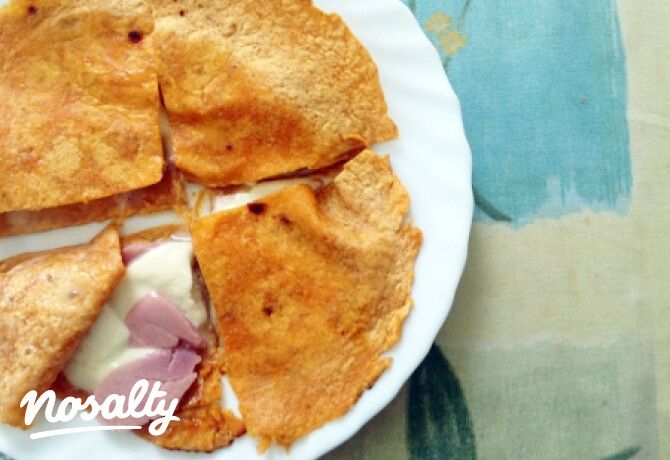 Sonkás-mozzarellás chilis quesadilla