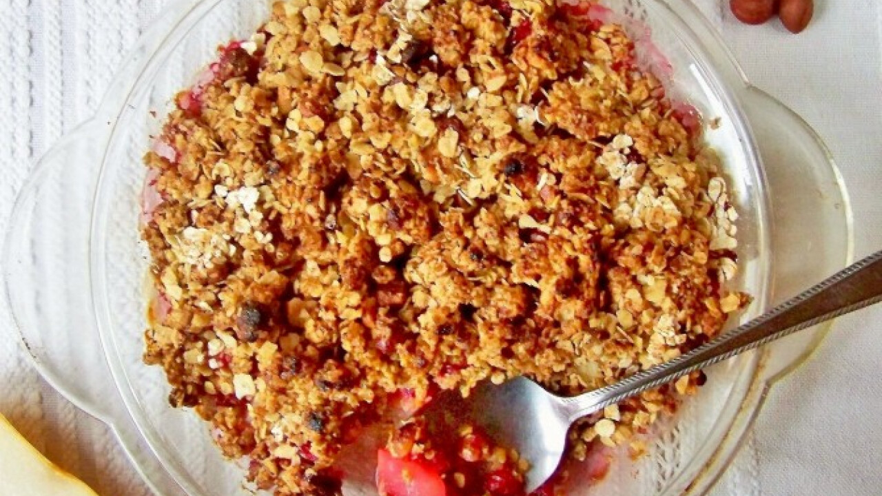 Körtés-bogyós crumble