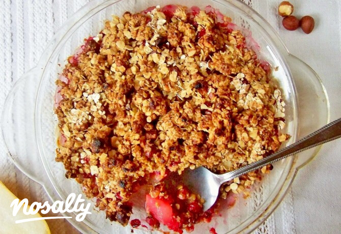 Körtés-bogyós crumble