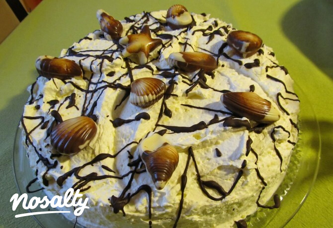 Habos pudingkrémes torta