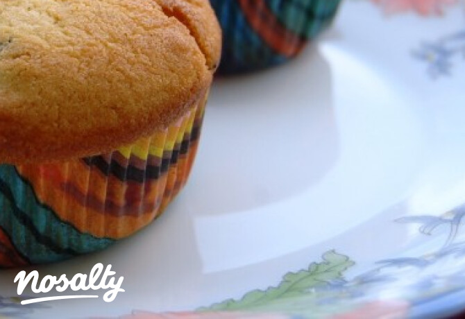 Áfonyás-írós muffin