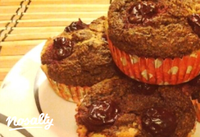 Csokis-meggyes muffin liszt és cukor nélkül