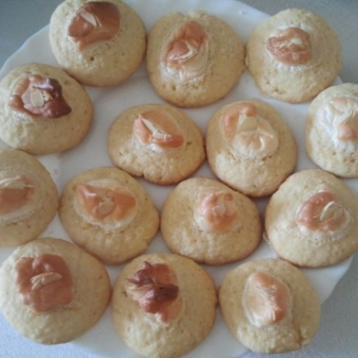 fony s mandul s Keksz Nosalty fony-s-mandul-s-keksz-nosalty
