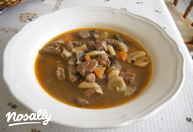 Savanyú májas leves