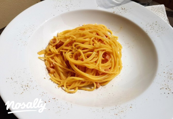 Parmezános carbonara spagetti