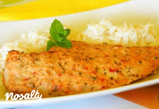 Fűszeres-joghurtos csirkemellsteak