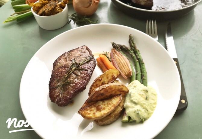Hátszín steak minden jóval