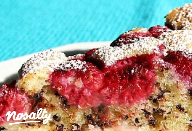 Málnás-vaníliapudingos-csokidarás torta