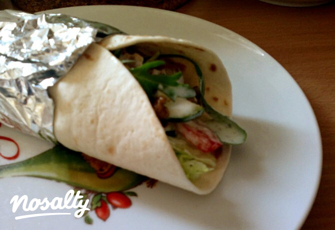 Gyros teljes kiőrlésű tortilla-val