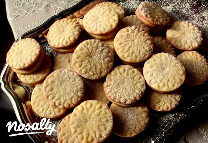 Vaníliás linzer angol linzi tésztából