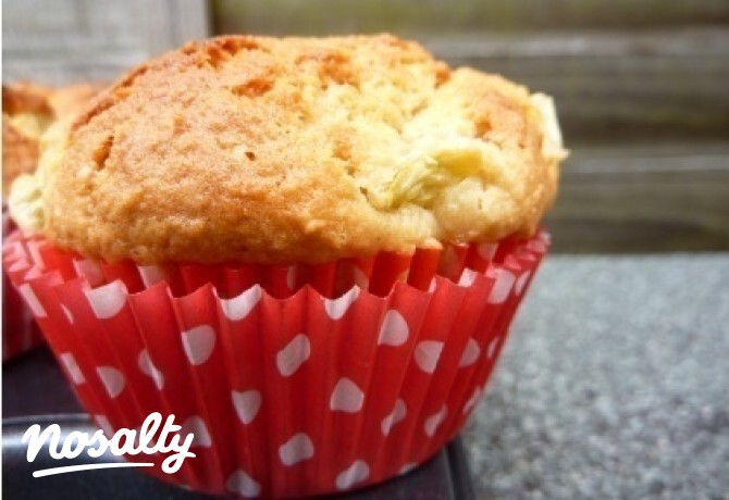 Mogyorós muffin rebarbarával