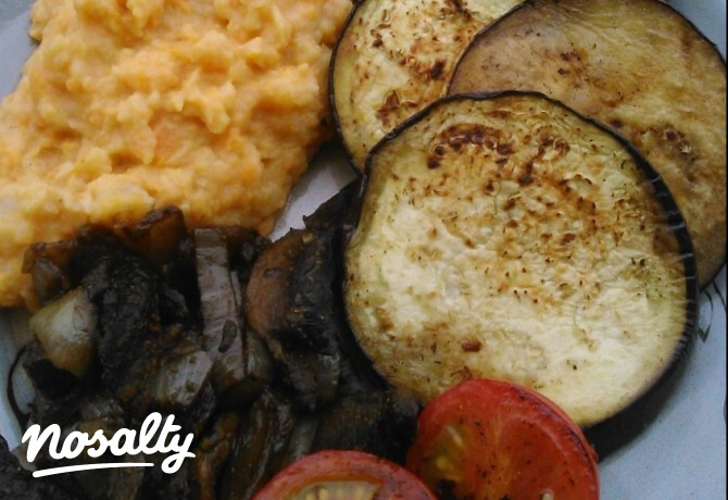Grillezett padlizsán vegyes krumplipürével