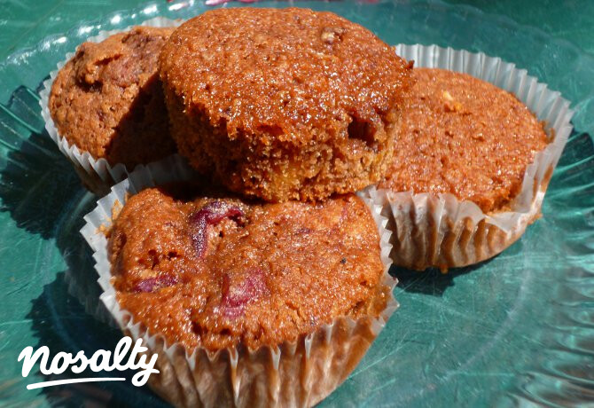 Bögrés kakaós-meggyes muffin