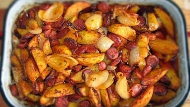 Gyors Tepsis Burgonya Debrecenivel Nosalty