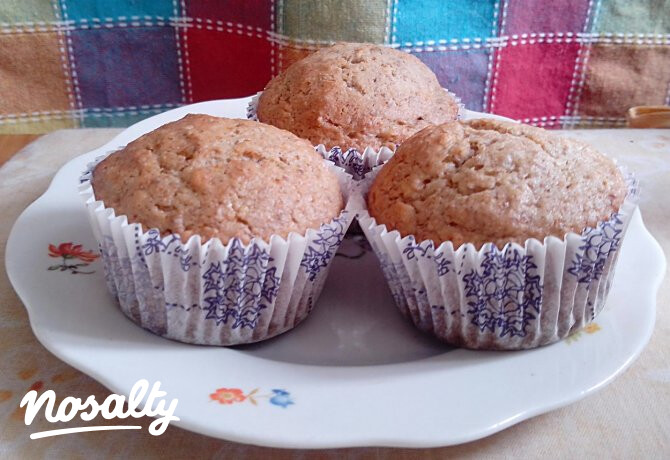 Banános-lenmagos vegán muffin