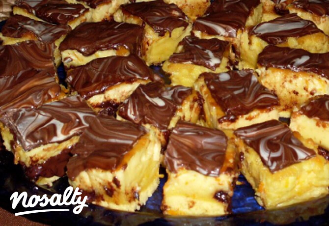 Sajttorta sütemény