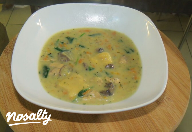 Zöldséges gnocchi leves