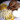 Citromos-kakukkfüves csirkecomb humusszal