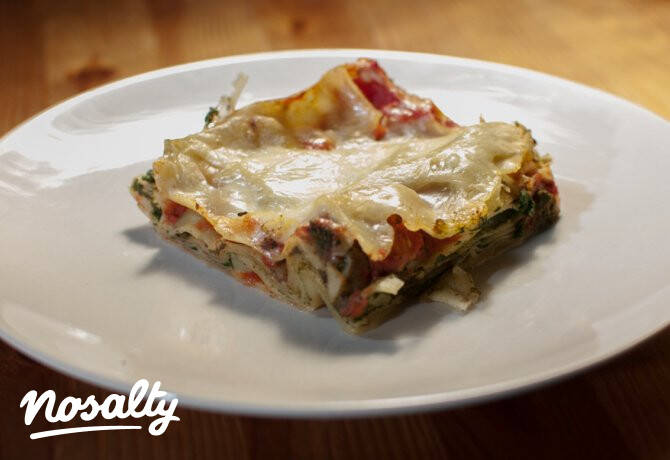 Paradicsomos-spenótos lasagne