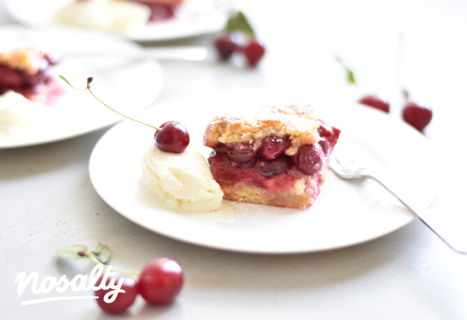Nyári meggyes pite