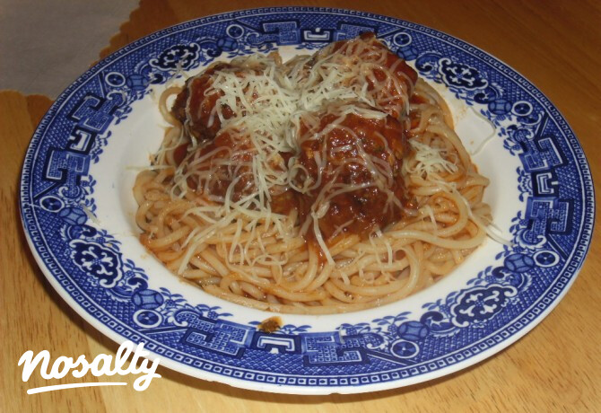 Húsgolyós spagetti