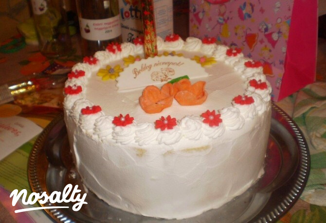 Csavart őszibaracktorta