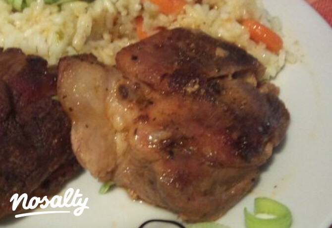 Csülök zöldséges paella-val