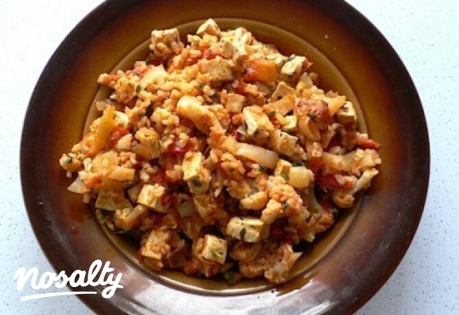 Lecsós-barna rizses tofu