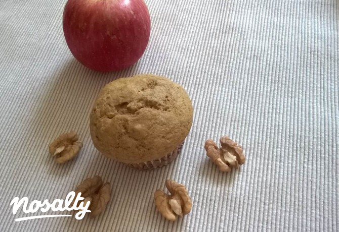 Zablisztes almás-diós muffin tojásmentesen