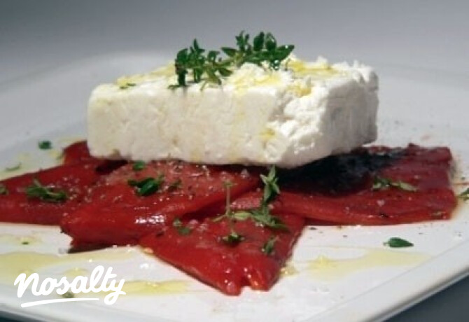 Kakukkfüves sült paprika feta sajttal