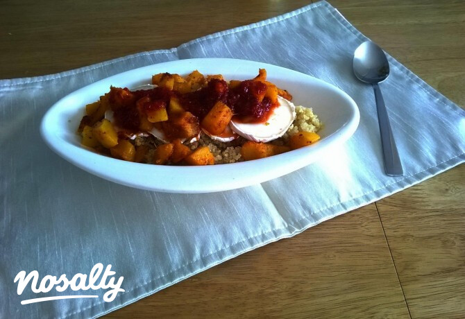 Quinoa kecskesajttal és csiliszósszal