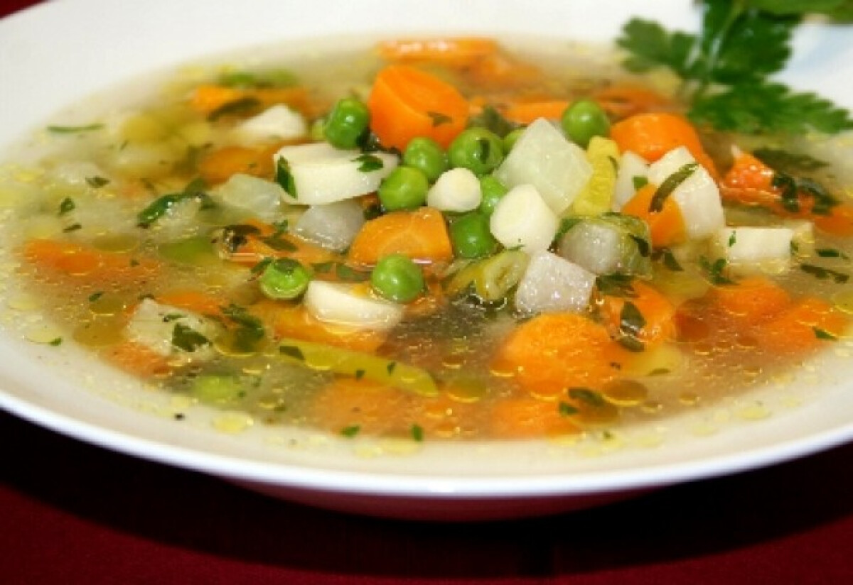 Tavaszi vegyes zöldségleves-image