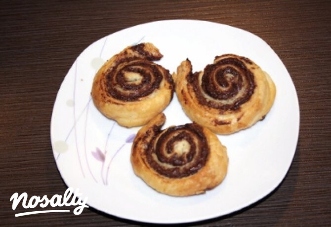 Nutellás mini csiga leveles tésztából