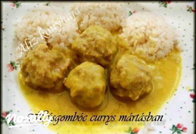 Húsgombóc curry-s mártásban