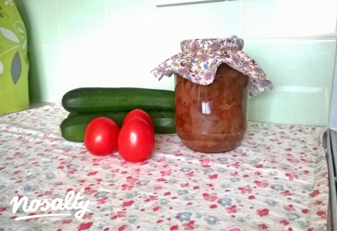 Paradicsom és óriás cukkini chutney