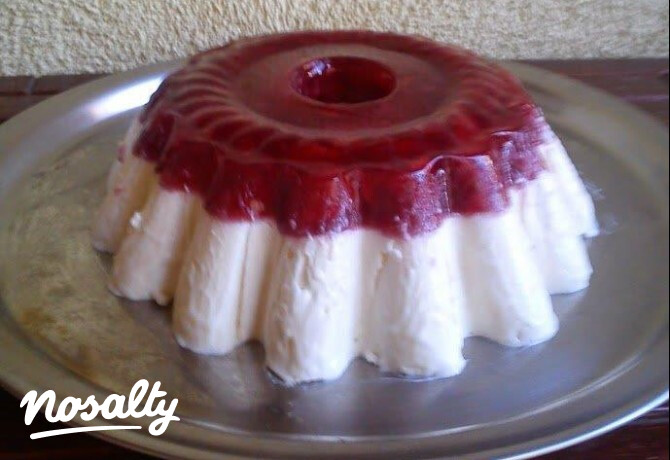 Joghurtos panna cotta eperzselével