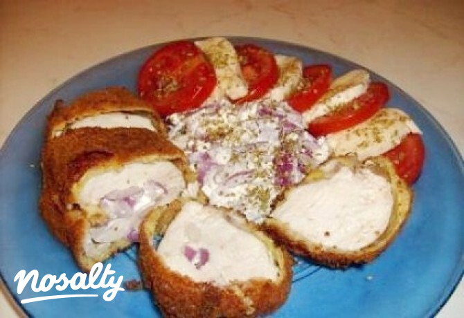 Rántott csirkemell cottage cheese-zel