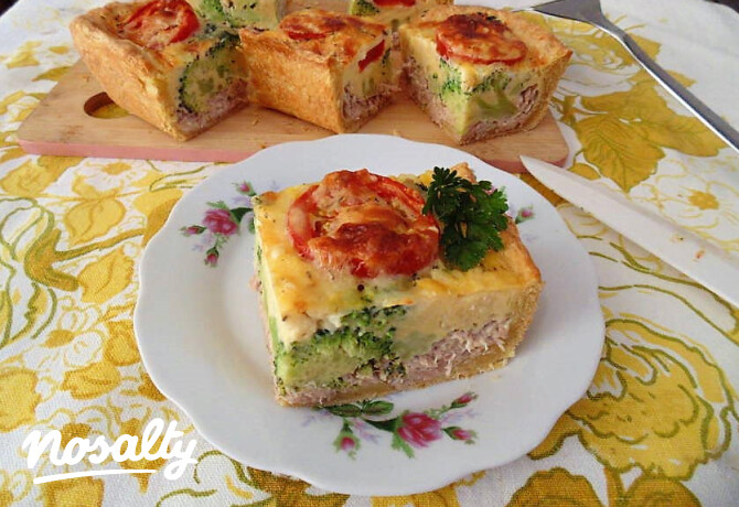Tonhalas-zöldséges quiche