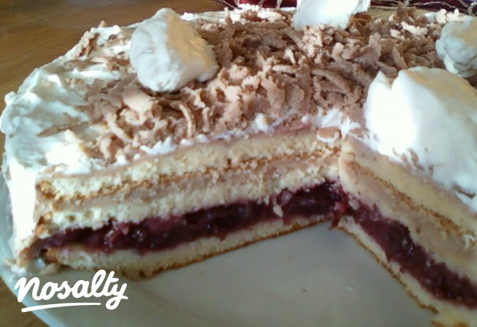 Meggyes-gesztenyés torta