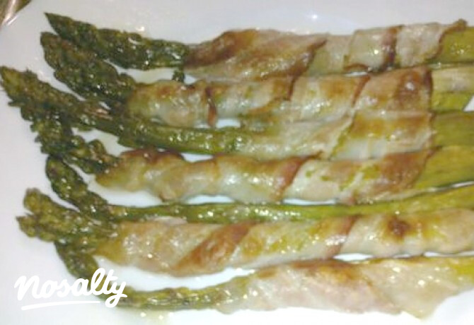 Spárga baconnel