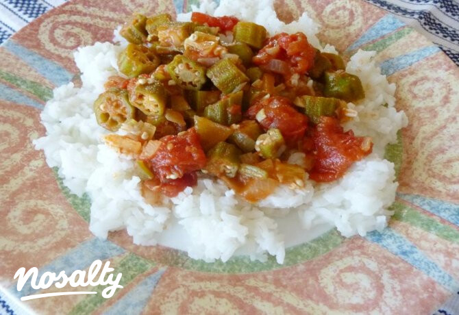 Paradicsomos okra