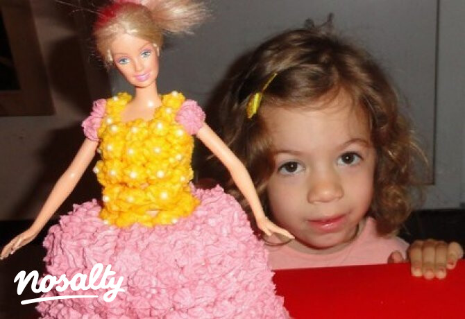 Barbie torta vajkrémmel